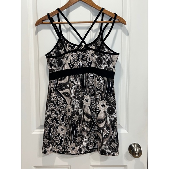 NEW Prana Veeda Tank Top Womens Medium Black Paisley Floral Strappy Shelf Bra - Picture 4 of 7